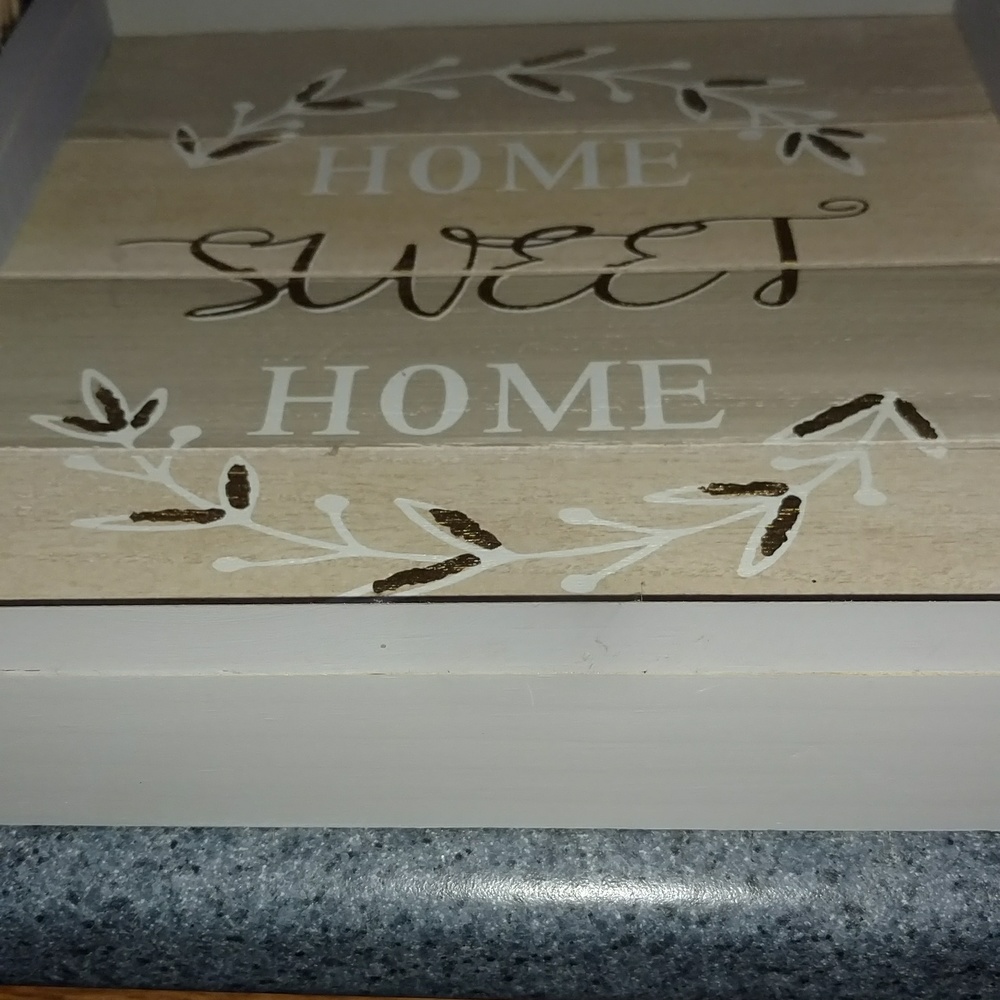 Home Sweet Home Sign - Picture 2 of 3